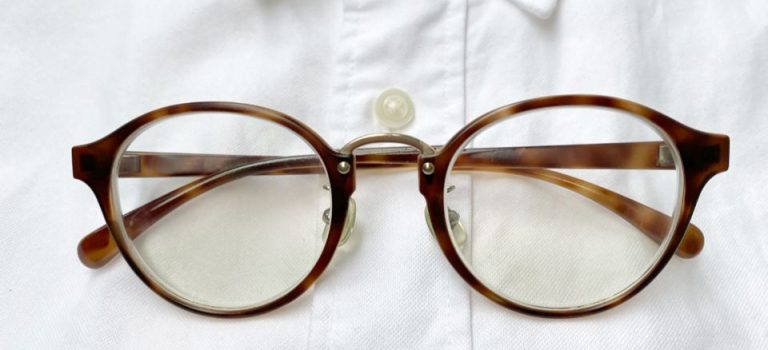 日々の装いと心に彩りを添えるレディース長傘の魅力と進化 日々の装いと心に彩りを添えるレディース長傘の魅力と進化